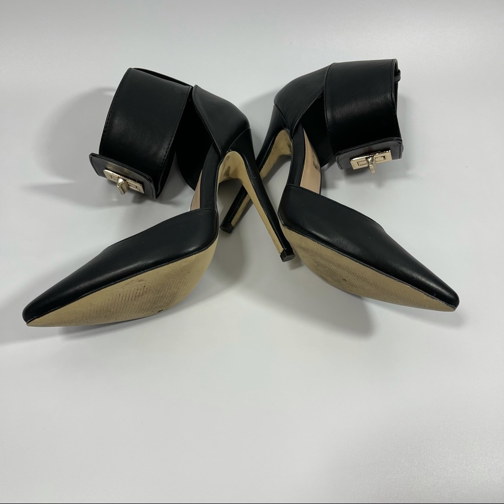 Black pumps w/gold clutch ankle strap shoedazzle - Picture 9 of 9